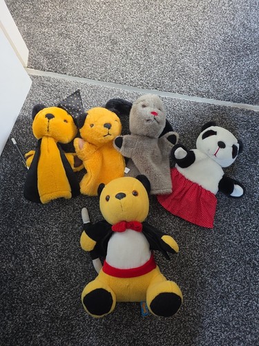 Sooty and sweep hand puppets - sooty,