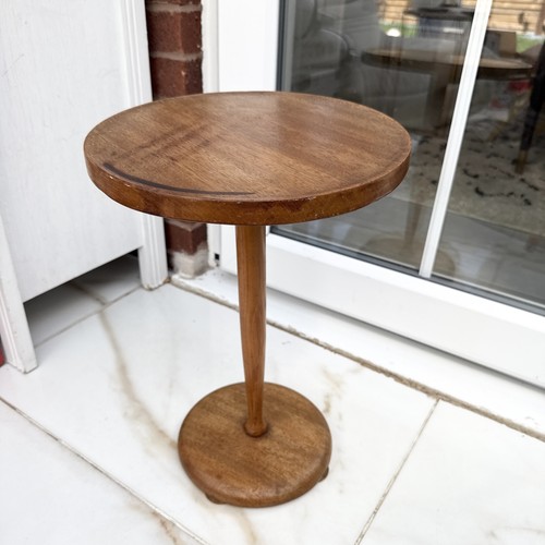 Portable small vintage table