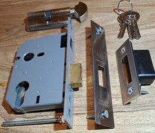 Union Assa Abloy 3" 76mm Mortice Lock & ES Euro Thumbturn Cylinder Backset 57mm.