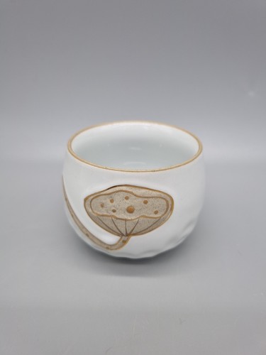 White glazed small footed - a,