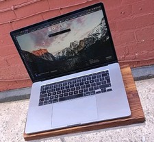 MacBook Pro 16” 32GB RAM 1TB