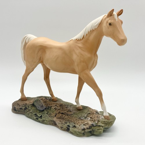 Royal doulton beswick - royal,