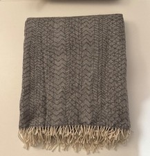HABITAT Grey