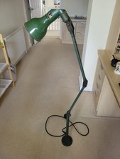 Mek Elek Floor Standing