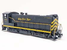 Nickel Plate Road Baldwin S-12 101 Athearn HO Repainted and Renumbered