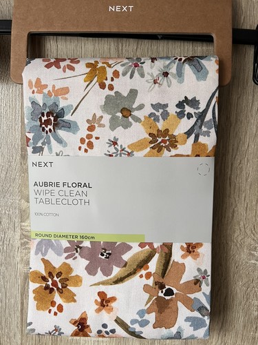 Aubrie floral wipe clean - aubrie,