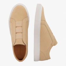New Men’s Size 7 Beckett