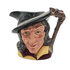 Vintage Royal Doulton Pied