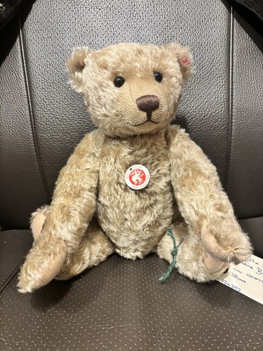 Henry the nostalgic teddy - the,