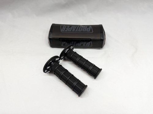 Pro taper black grips and - black,