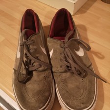 Nike SB Zoom Stefan Janoski khaki green  - UK 8 Good Condition