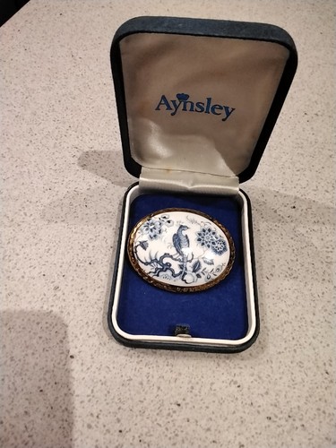 Aynsley fine bone - aynsley, brooch