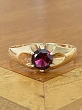 Gents  9ct Gold & Almandine