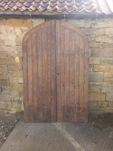 Arched pitch pine solid - arched,