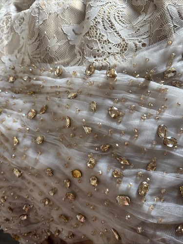 Organza with chantilly lace - organza,