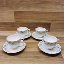 4 x Vintage Royal Vale Blue Floral Pattern Cups & Saucers