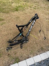 yeti 575 frame Chris king headset 