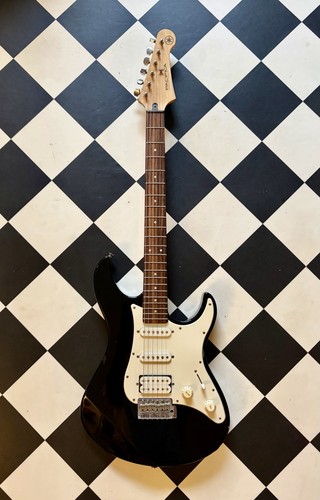 Yamaha pacifica electric - yamaha,