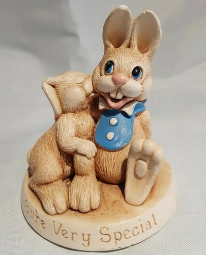 Moorcraft rabbit figure - rabbit,