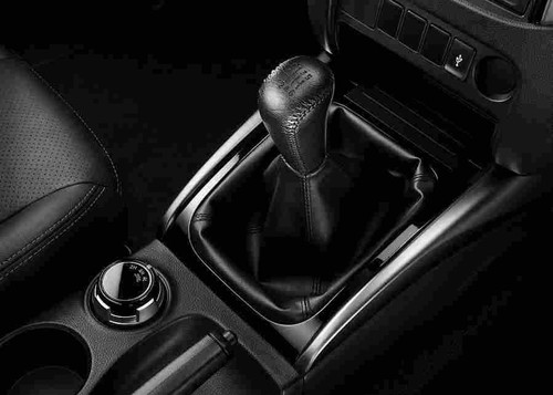 Mitsubishi l200 double - mitsubishi,