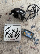 Nintendo Game Boy Advance SP