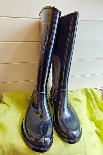 Thermal new boots black - new, boots.
