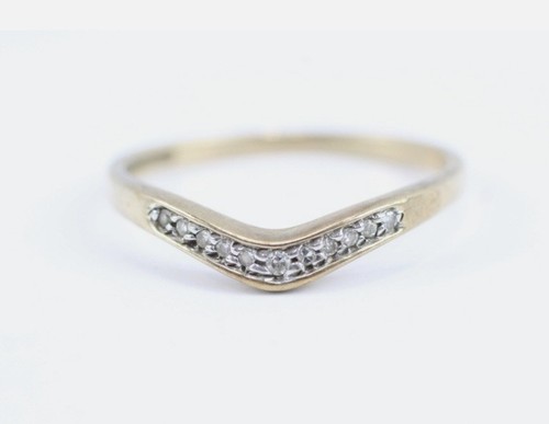 9ct gold diamond - , wishbone