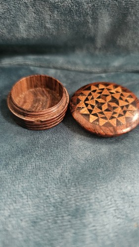 Antique treen tunbridge ware - antique,