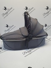 Babystyle Egg 2 Quartz Grey Carrycot Pram Bassinet Pushchair Baby