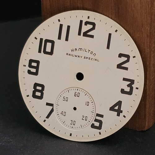 Hamilton size model - hamilton, 16
