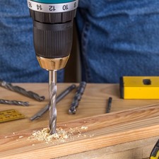 100 PC Drill & Screwdriver Bit