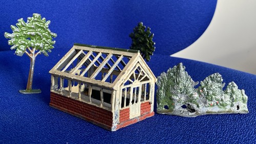 Pre war miniature lead - pre,