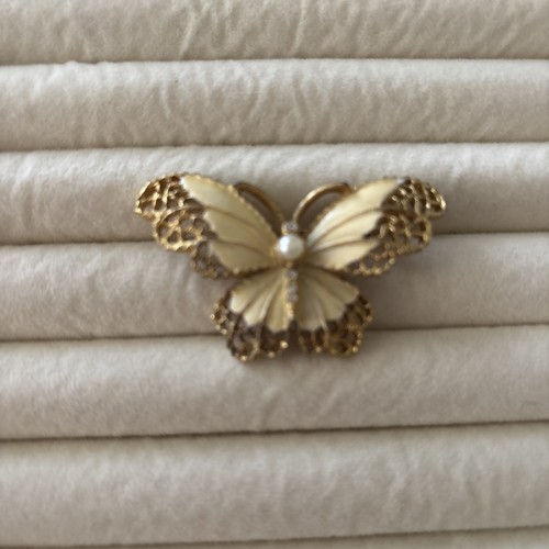 Vintage butterfly brooches - vintage,