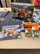 LEGO Minecraft: The Fox Lodge