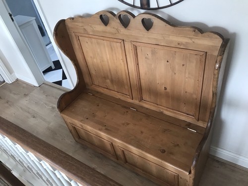 Solid pine country box - solid,