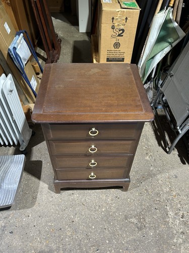 Stag minstrel 4 drawer - 1,