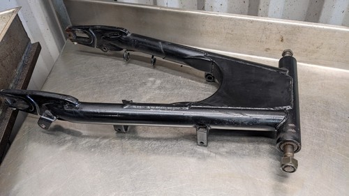 Kawasaki z650 swingarm - kawasaki,