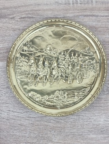 Vintage brass wall plate - vintage, plate-