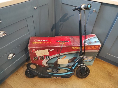 Razor electric scooter - electric,