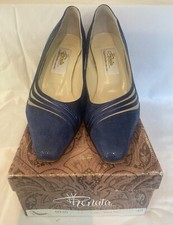 Vintage 1980’s designer Blue court shoe By Renata Size 6
