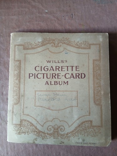 Vintage wills cigarette - cigarette, cards