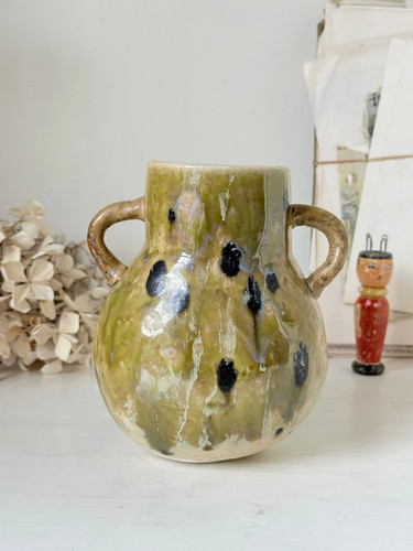 Studio pottery vase green - in,