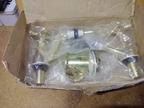 Gold effect traditional basin - gold,