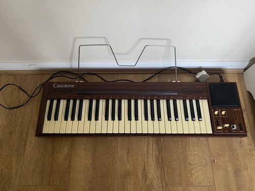 Casiotone 201 141697