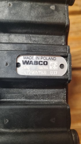 Wabco solenoid valve - solenoid,