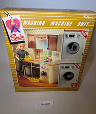 RARE! Vintage Sindy Washing