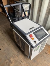 300w Pulse Laser Cleaning Handheld Mobile Rust Paint & Varnish Removal Machine.