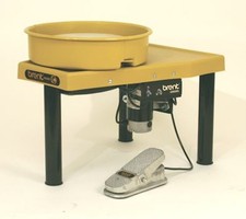 Potters Wheel for sale - less than 2 years old