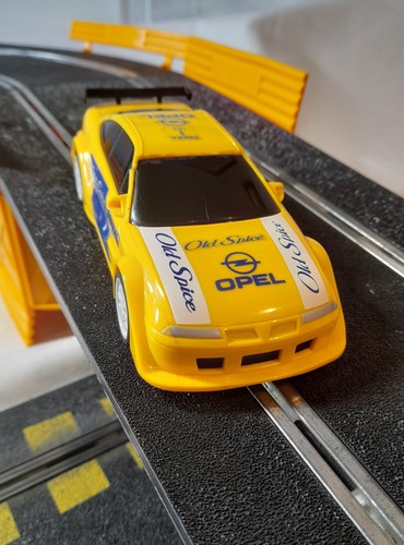 Scalextric car opel calibra - car,