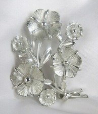 Vintage Lisner Silver Brushed Polished Textured Surfinia Flower Brooch Pin